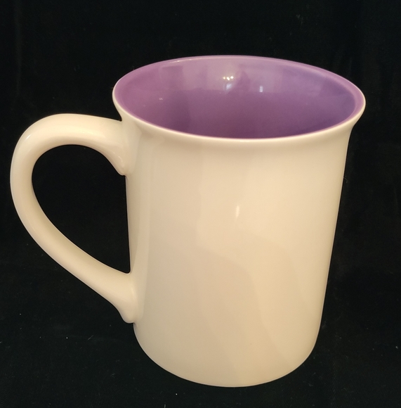 I ❤️ Grandma Mug by Laurie Vessey. - Picture 2 of 3